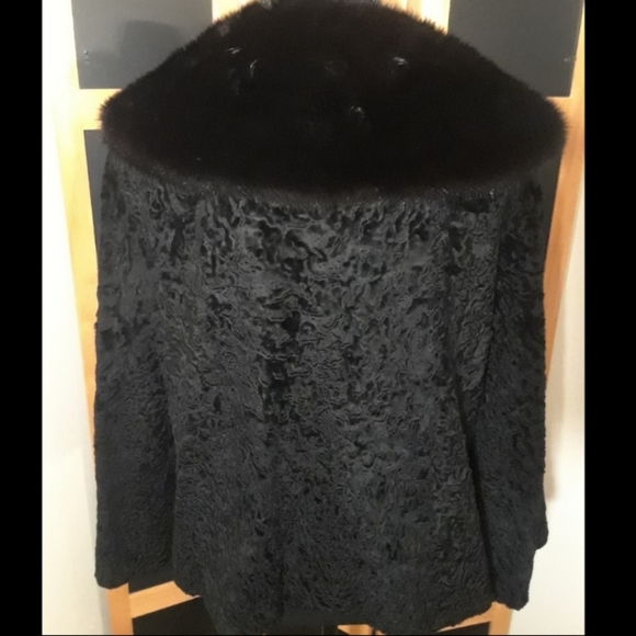 Broadtail Jacket w/Large Black Mink Collar - Picture 6 of 9